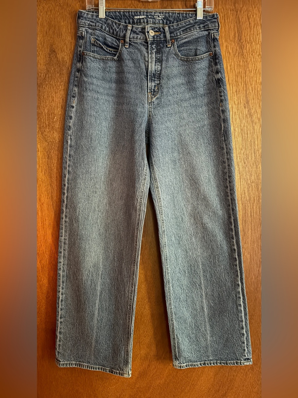 Old Navy Wide-Leg Jeans in Washed Blue-Gray